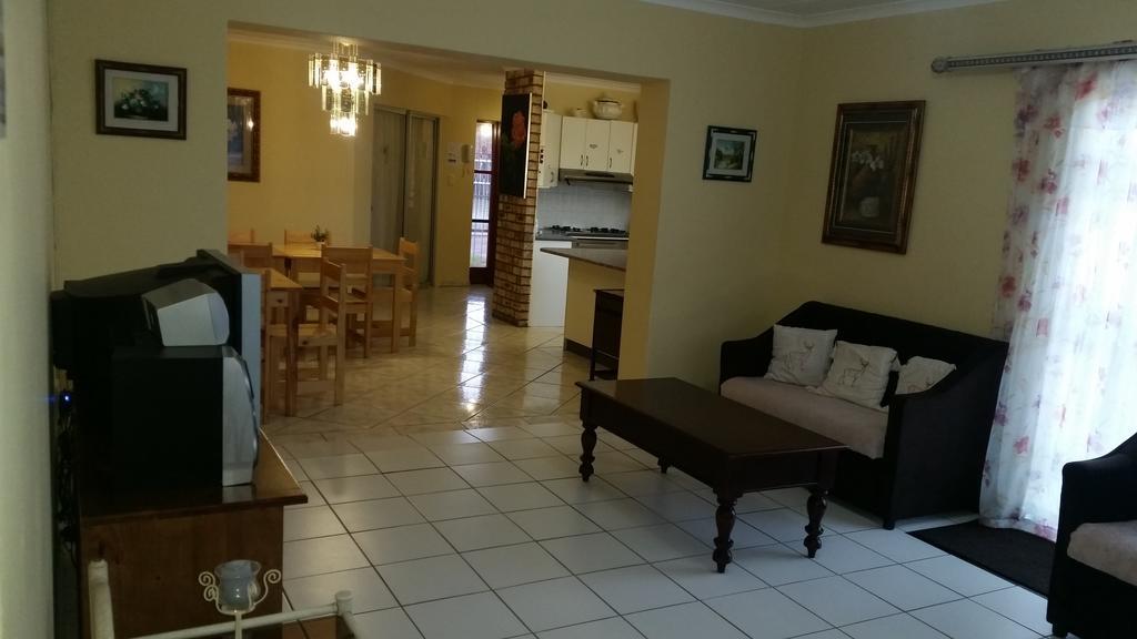 Ebenezer Guesthouse Bluewater Bay Port Elizabeth Ngoại thất bức ảnh
