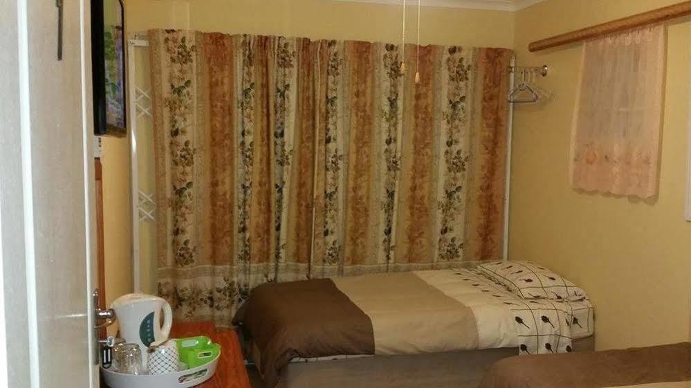 Ebenezer Guesthouse Bluewater Bay Port Elizabeth Ngoại thất bức ảnh