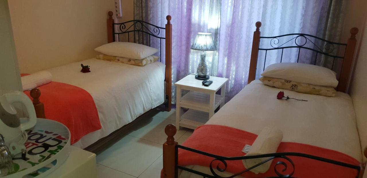 Ebenezer Guesthouse Bluewater Bay Port Elizabeth Ngoại thất bức ảnh